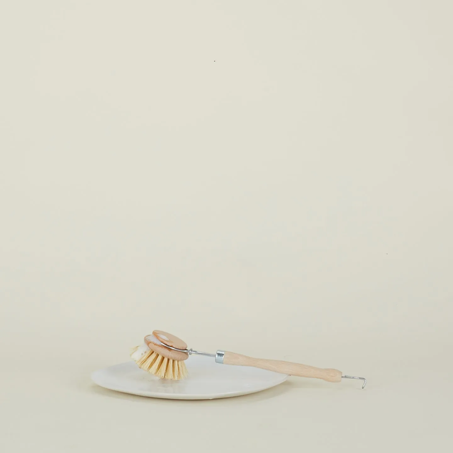 Essential Wood Handled Scrubber   Replacement Brush