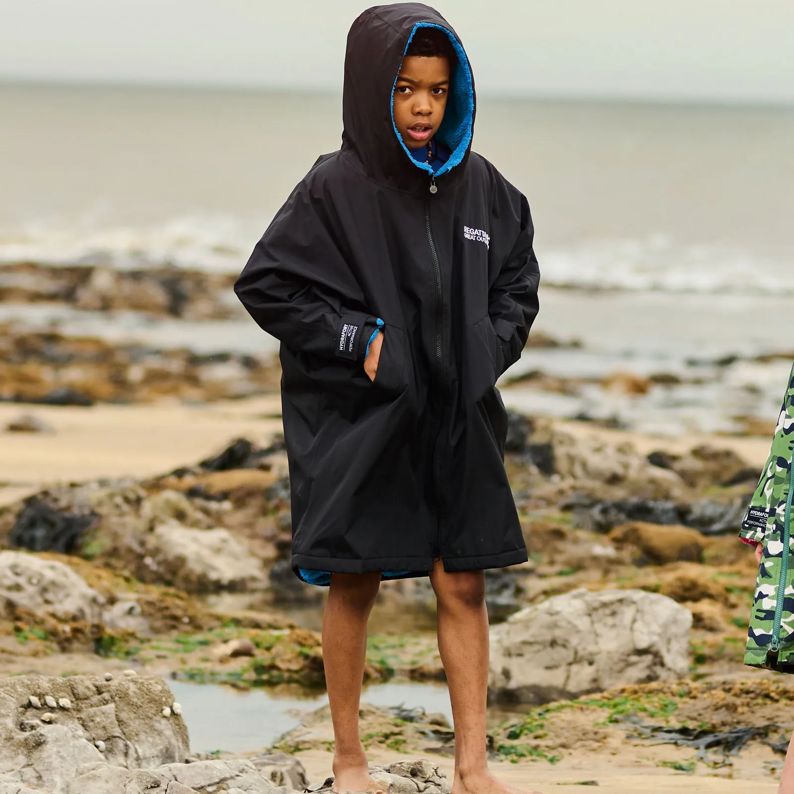 Regatta Kids Spirit Of Adventure Waterproof Changing Robe