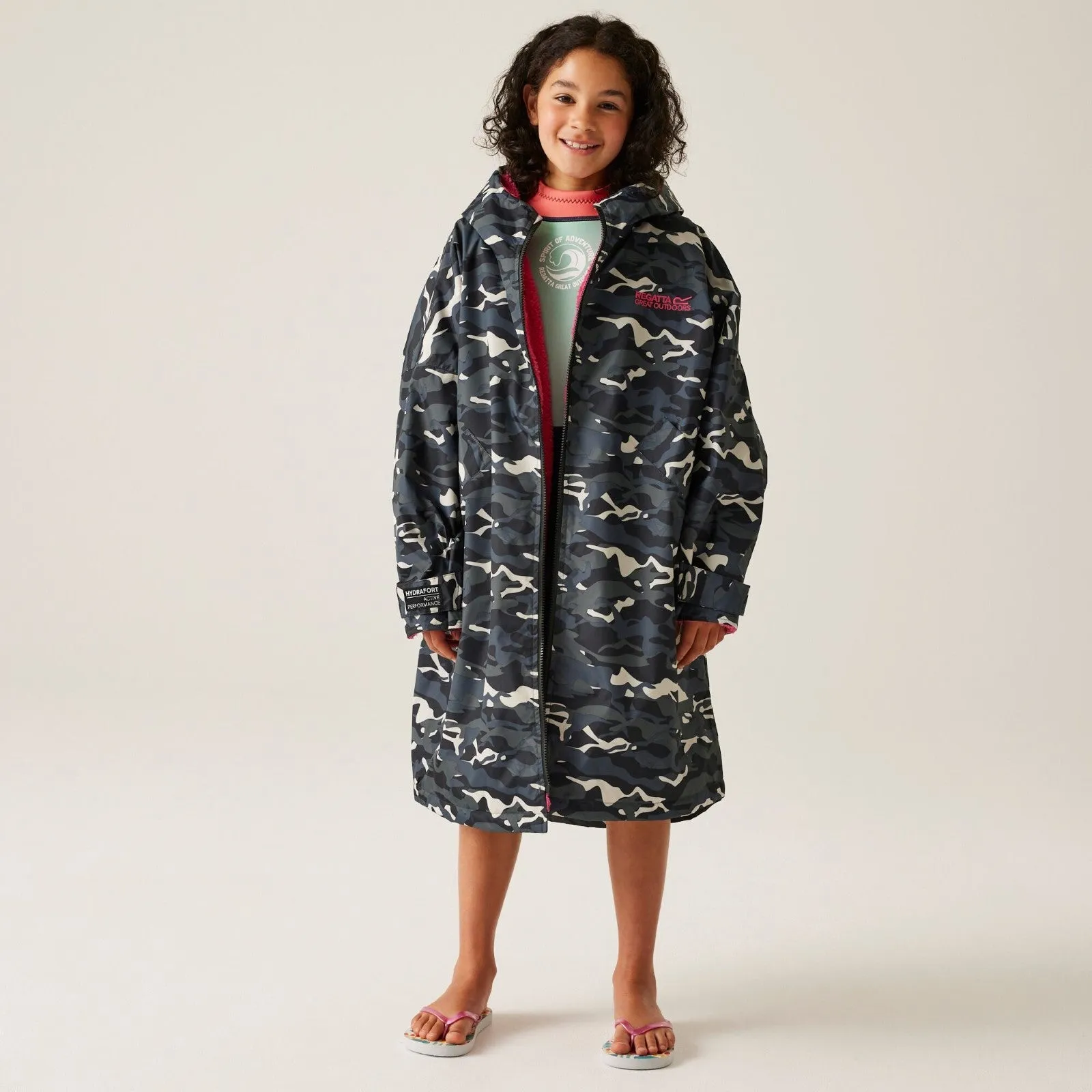 Regatta Kids Spirit Of Adventure Waterproof Changing Robe