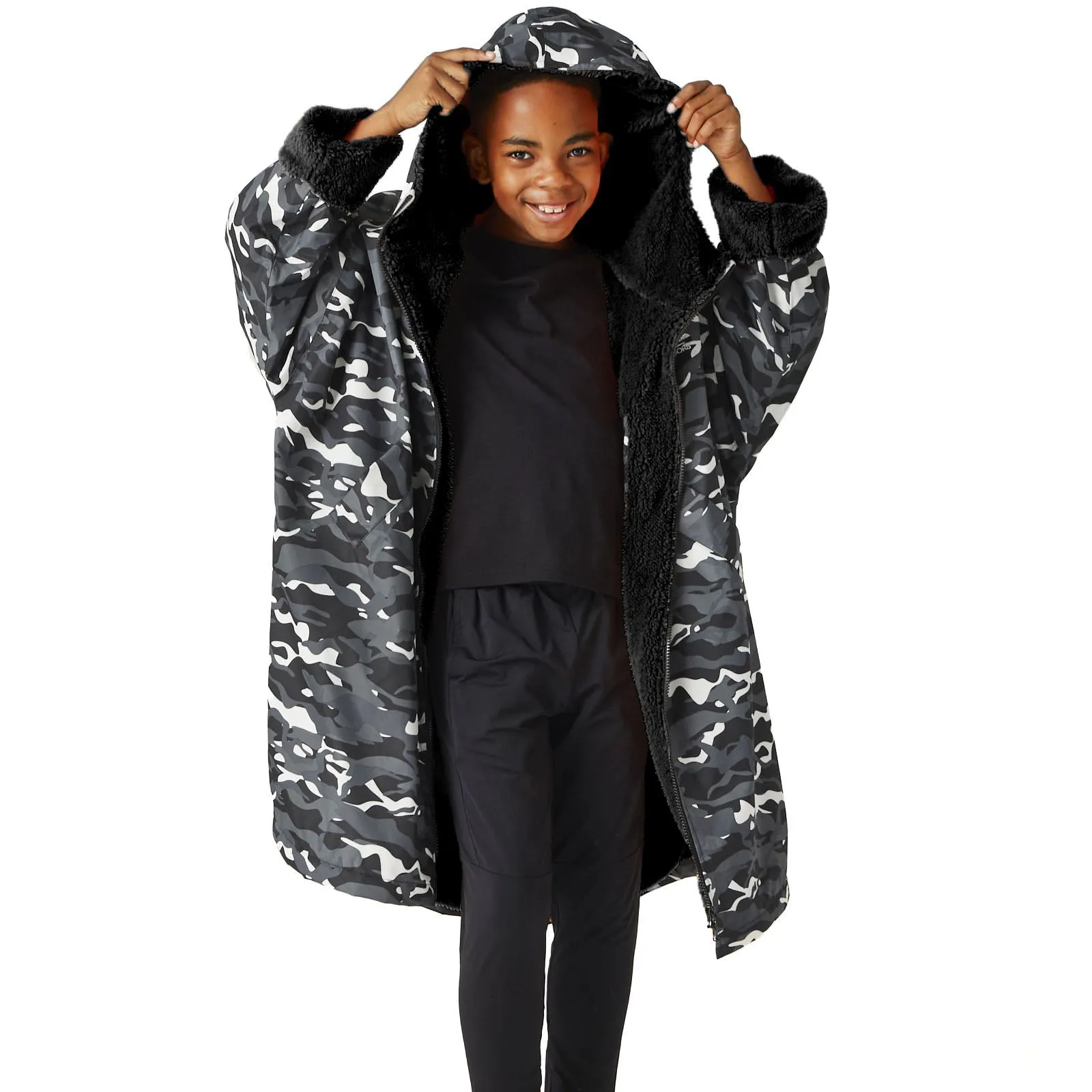 Regatta Kids Spirit Of Adventure Waterproof Changing Robe