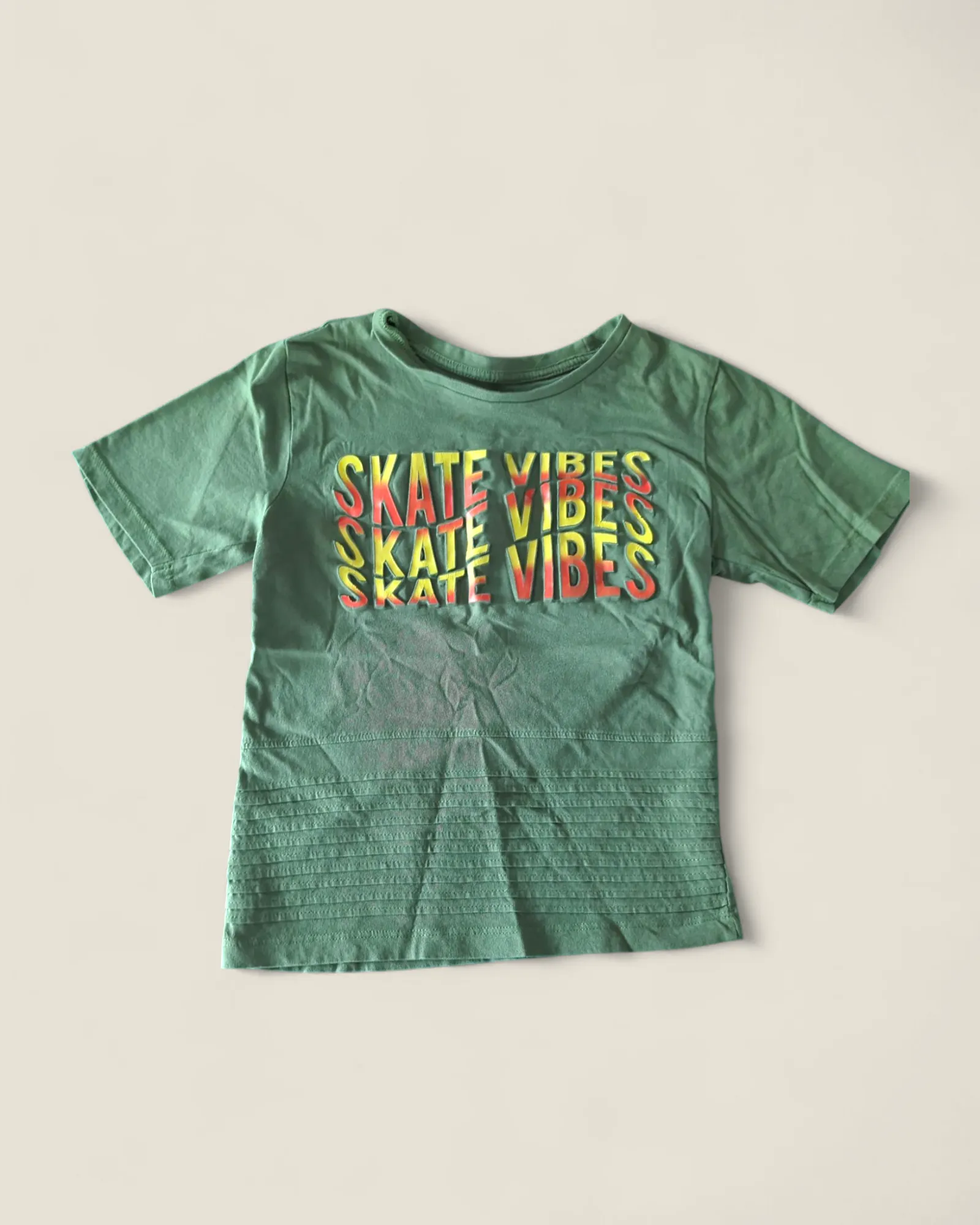 SURVIVAL GEAR GREEN SHIRT 7/8Y PRE-LOVED